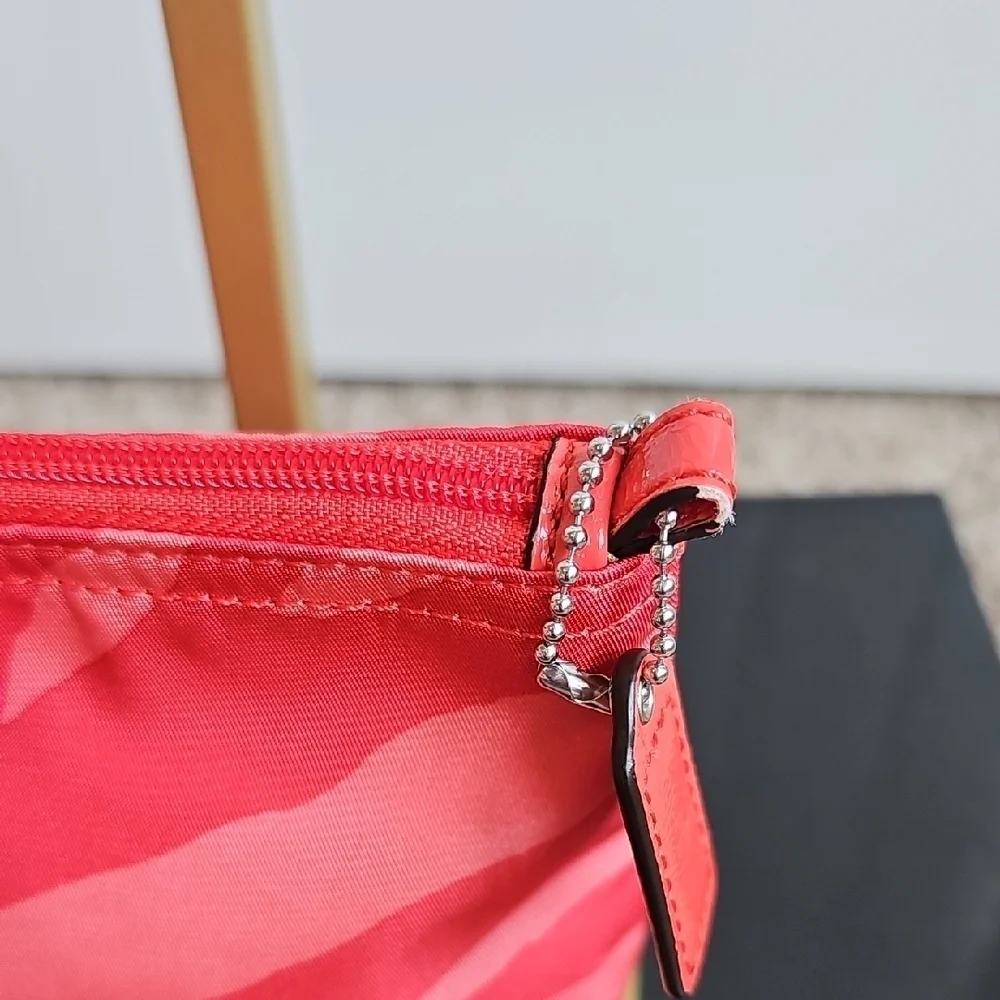 Coach 2013 Getaway Zebra Print File Bag And Pouch Bundle - Picture 8 of 12